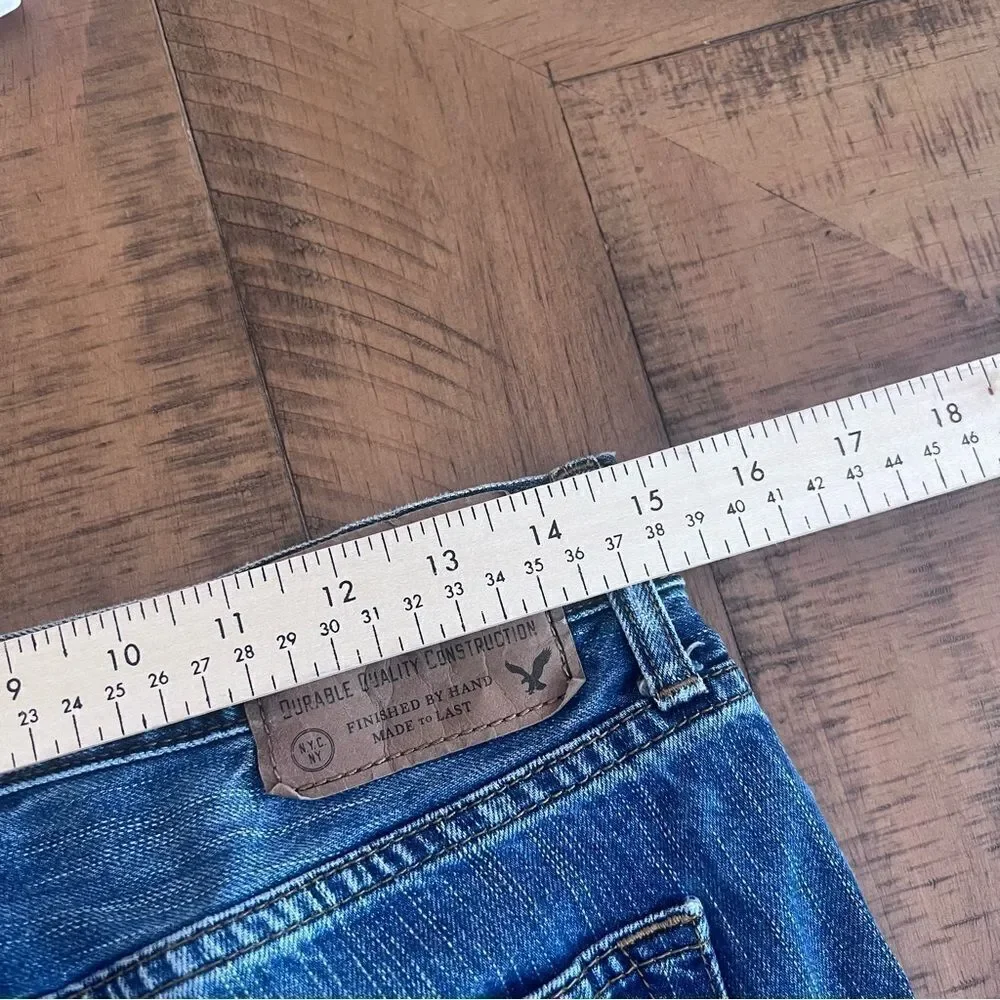 American Eagle Made To Last Slim Straight Jeans Mens Size 29x32 Denim Distressed